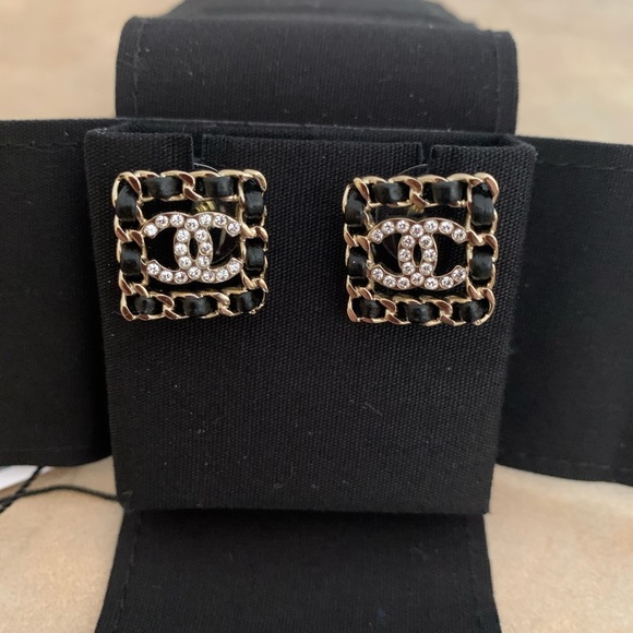 Chanel Square CC Crystal Black & Gold Earrings - Picture 3 of 12